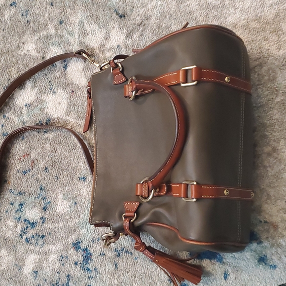Dooney & Bourke Leather Satchel Crossbody Purse Bag - Picture 9 of 11